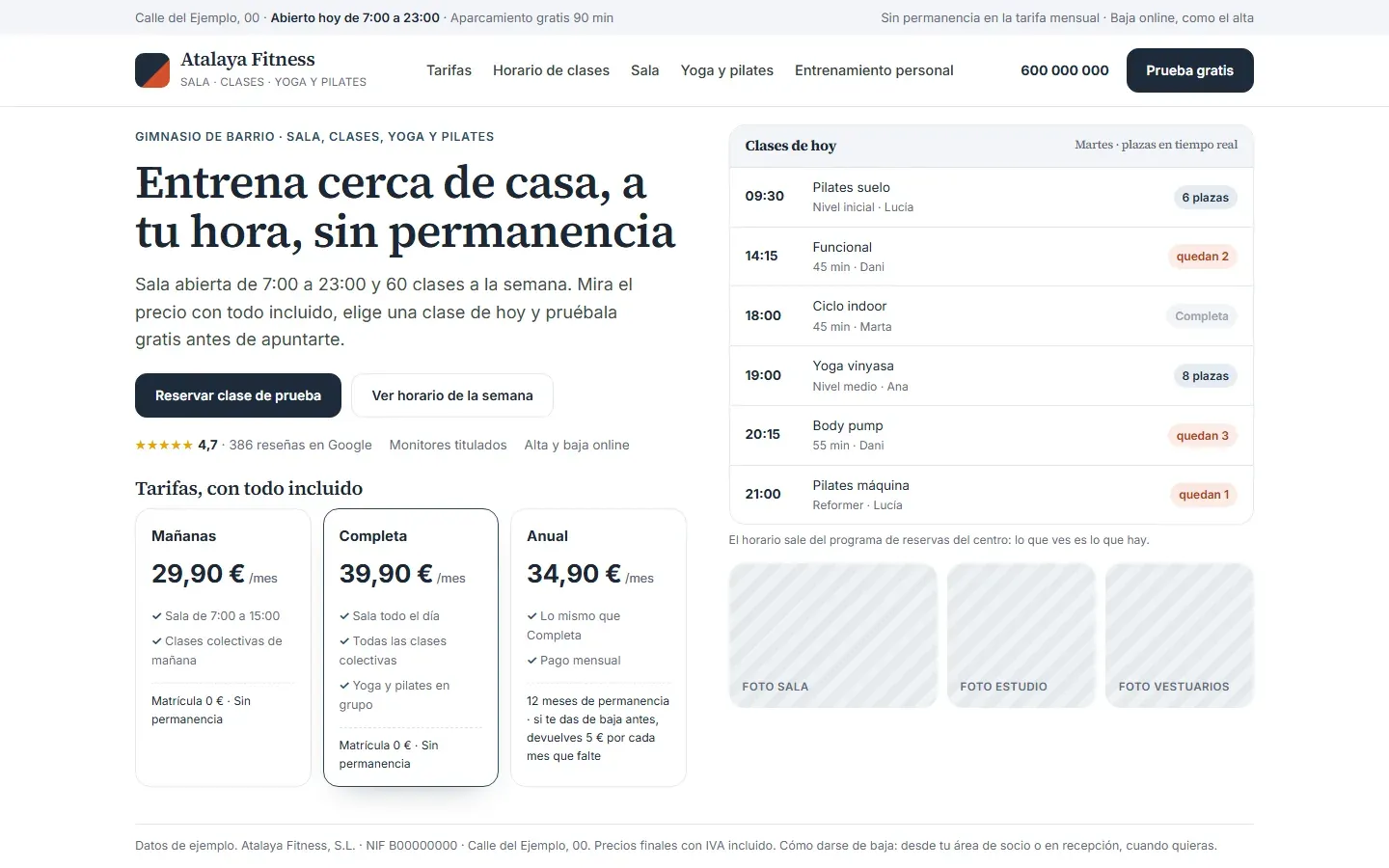 Web de un gimnasio: portada con el horario de apertura, cada tarifa con su precio con IVA, su matrícula y su permanencia, las clases de hoy con sus plazas libres, el botón de reservar clase de prueba y el aviso de que la baja es online como el alta